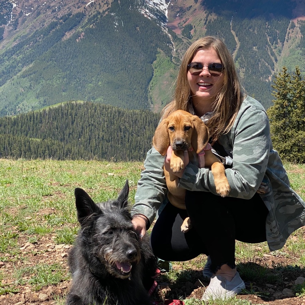 Meet your Posher, Simone